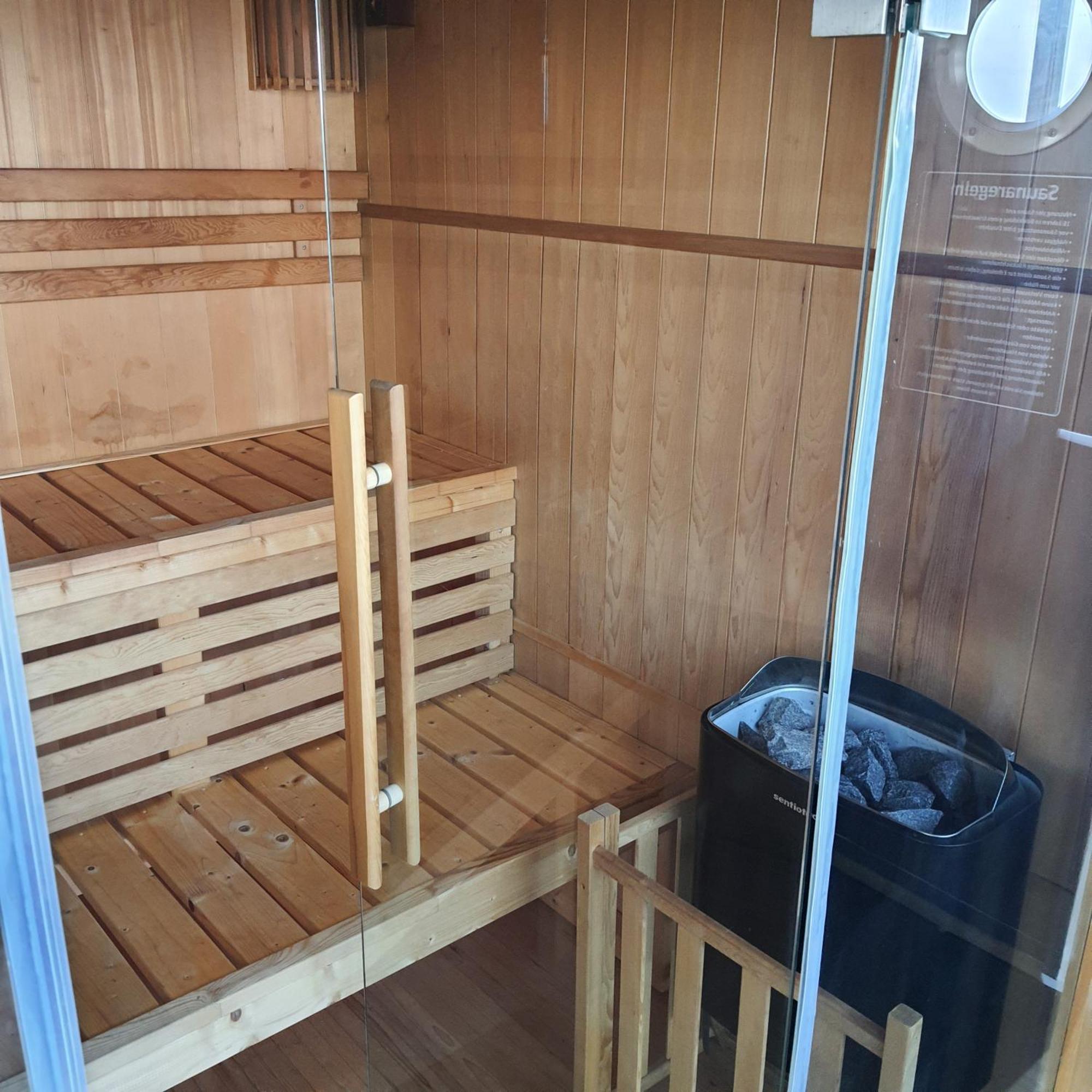 Schwimmende Ferienwohnung Sundowner Elsterheide Dış mekan fotoğraf