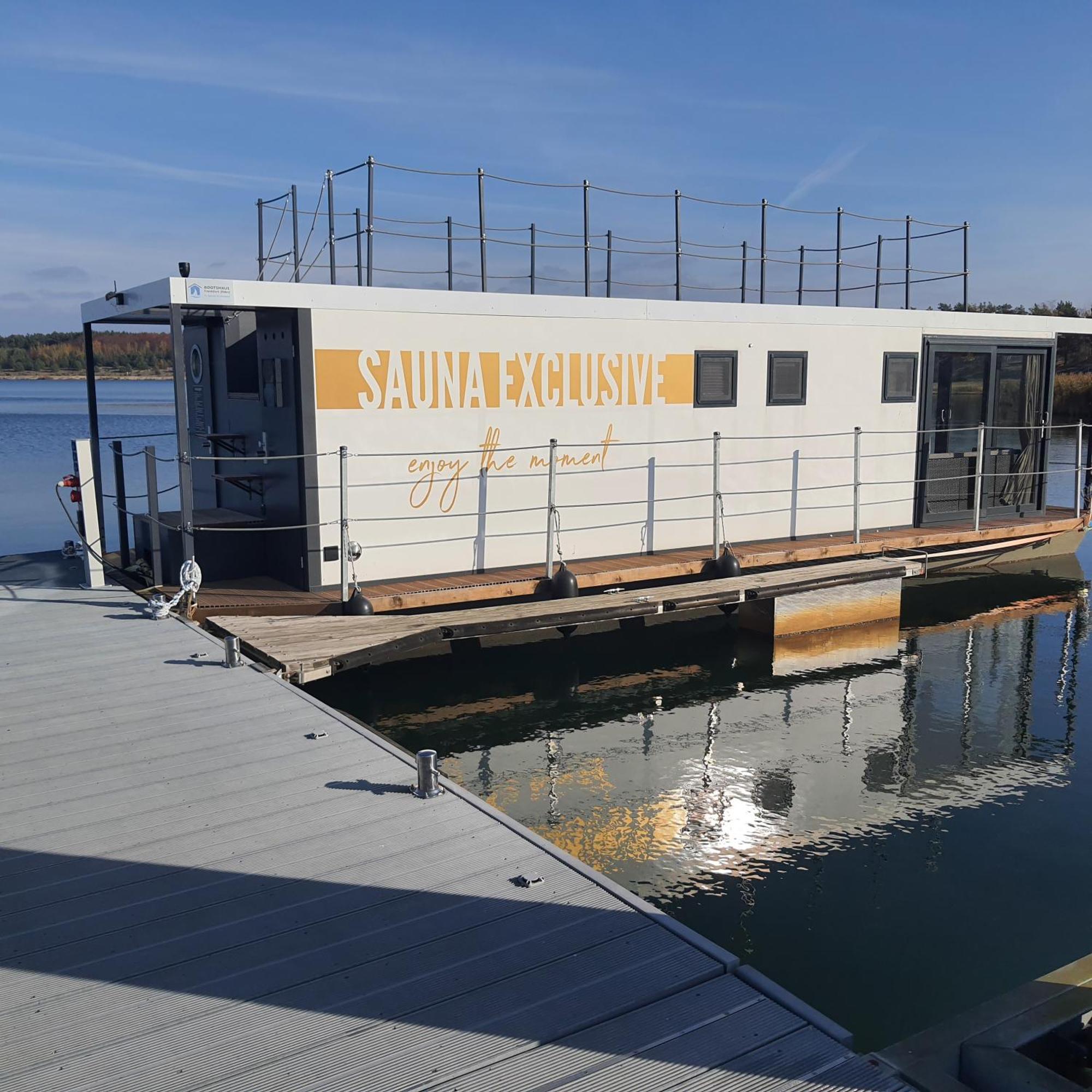 Schwimmende Ferienwohnung Sundowner Elsterheide Dış mekan fotoğraf